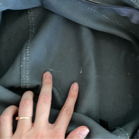 Jacobs by Marc Jacobs Top Zip Canvas Tote Bag Gray Canvas Suede Trim 17” X 11.5” - Picture 9 of 16